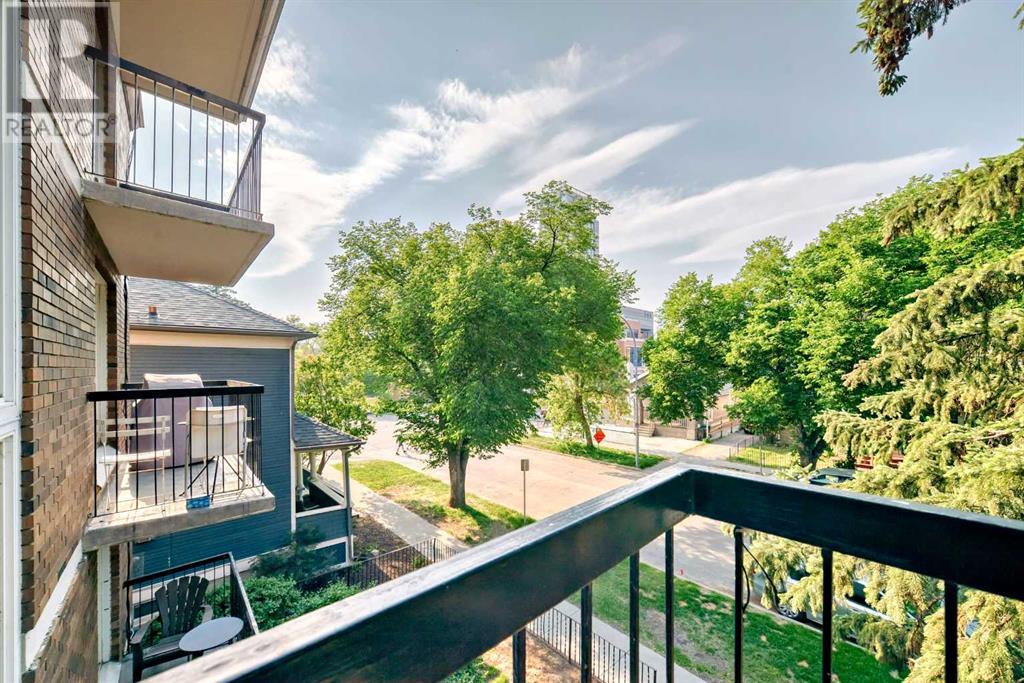 Single Family House for Sale in    Avenue SW Lower Mount Royal Calgary 