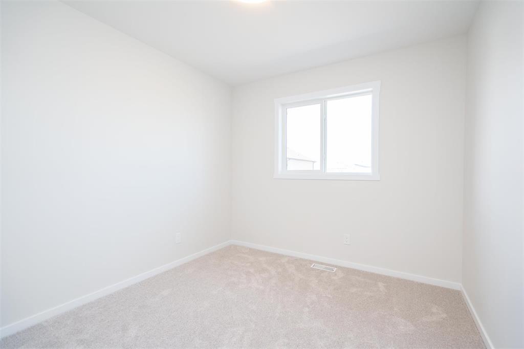 Photo 21 of 93 Bill Briercliffe Drive, Winnipeg MB