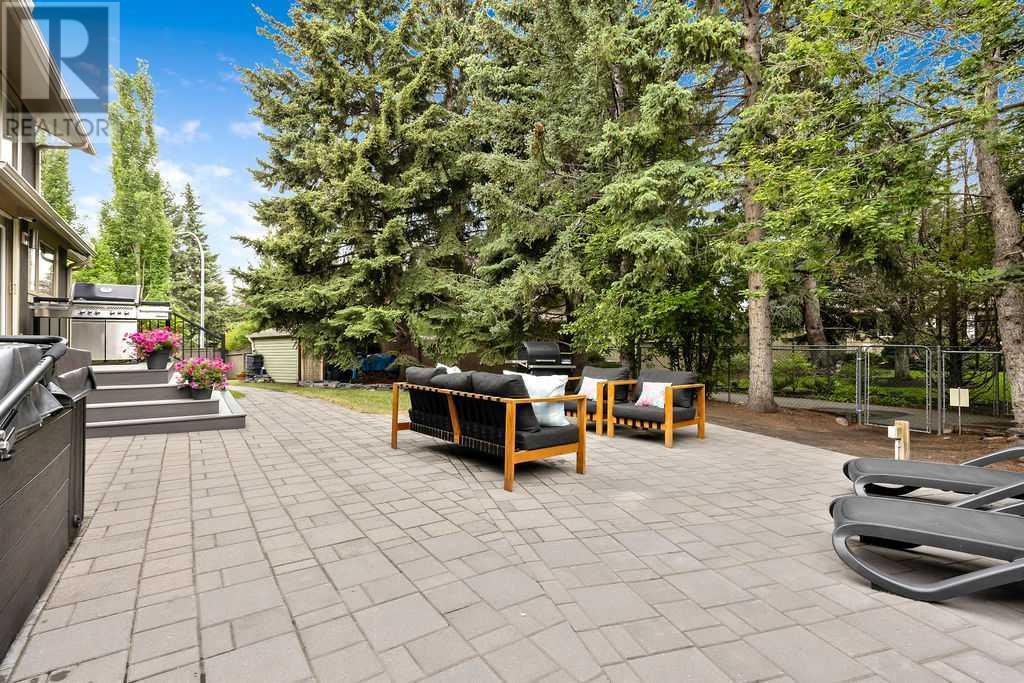 Single Family House for Sale in  Lake Placid Place SE Lake Bonavista Calgary 