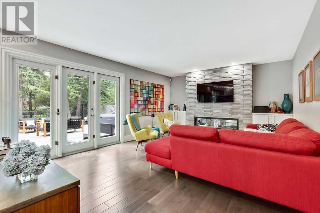 Single Family House for Sale in  Lake Placid Place SE Lake Bonavista Calgary 