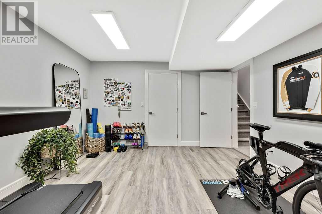 Single Family House for Sale in  Lake Placid Place SE Lake Bonavista Calgary 