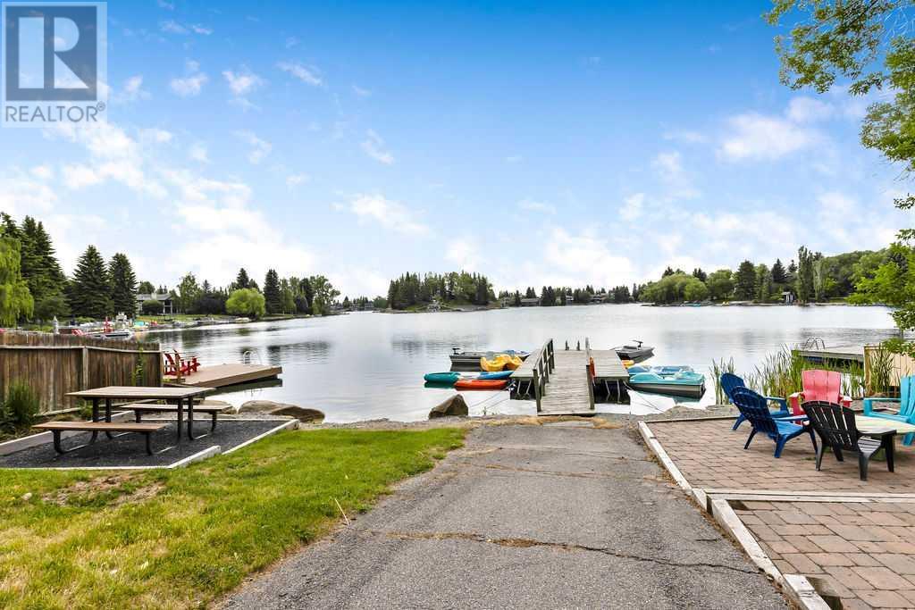 Single Family House for Sale in  Lake Placid Place SE Lake Bonavista Calgary 