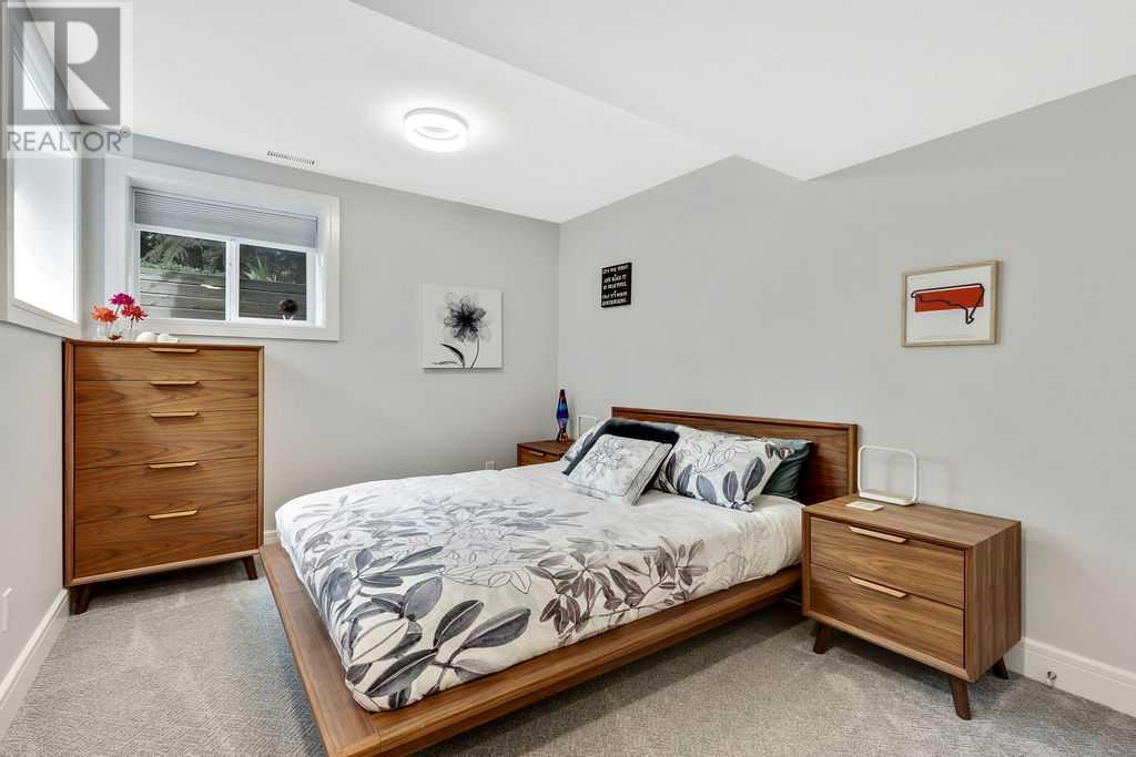 Single Family House for Sale in  Lake Placid Place SE Lake Bonavista Calgary 