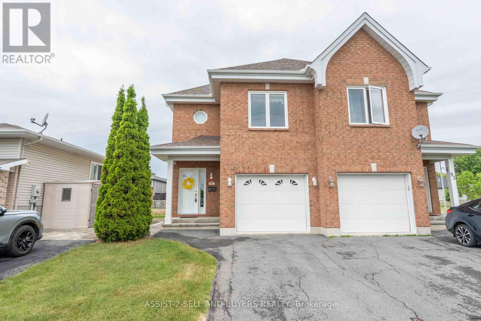 Photo 1 of 95 Mckenzie Street W, Cornwall ON