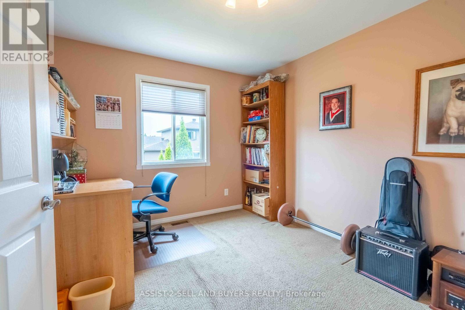 Photo 14 of 95 Mckenzie Street W, Cornwall ON