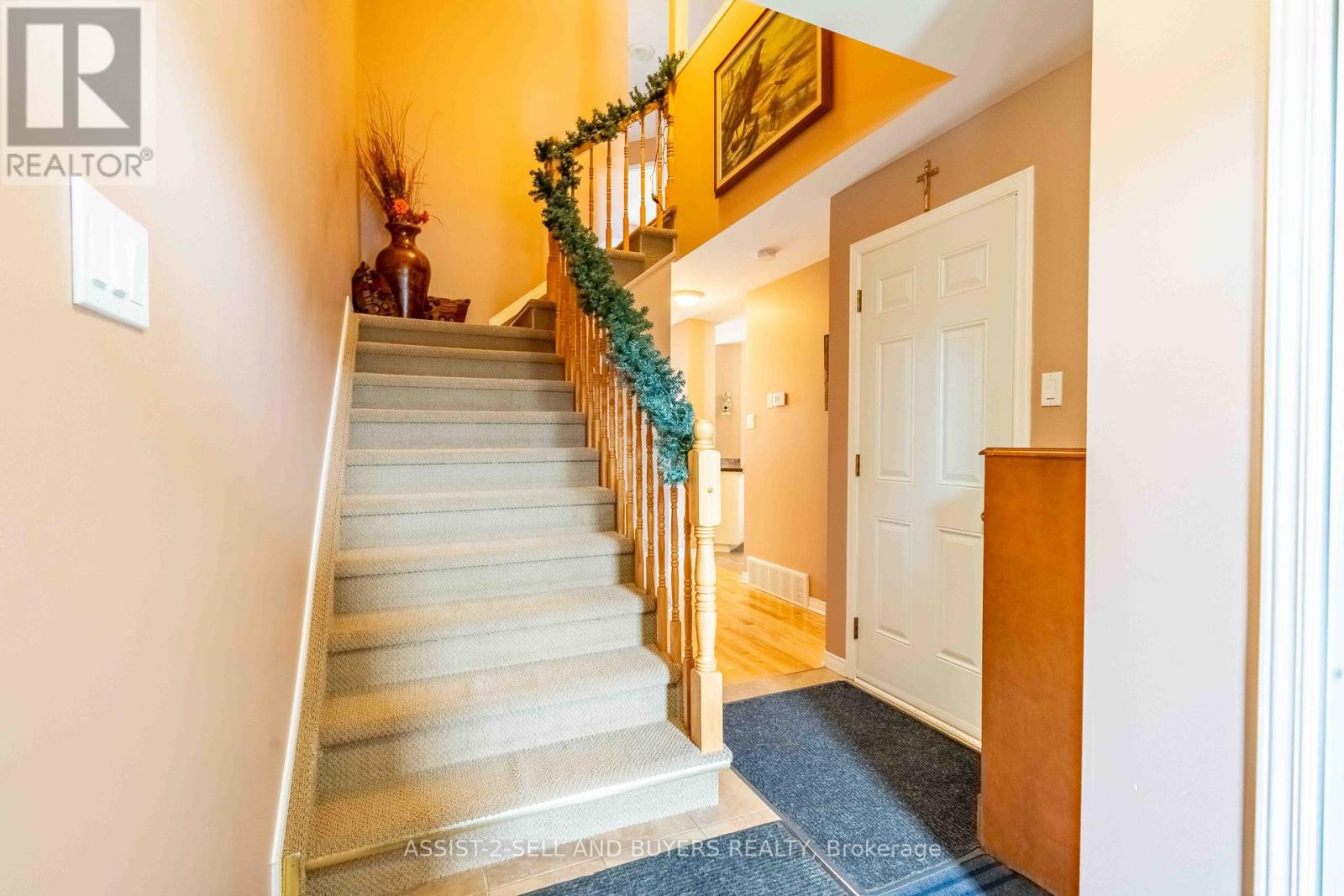 Photo 28 of 95 Mckenzie Street W, Cornwall ON