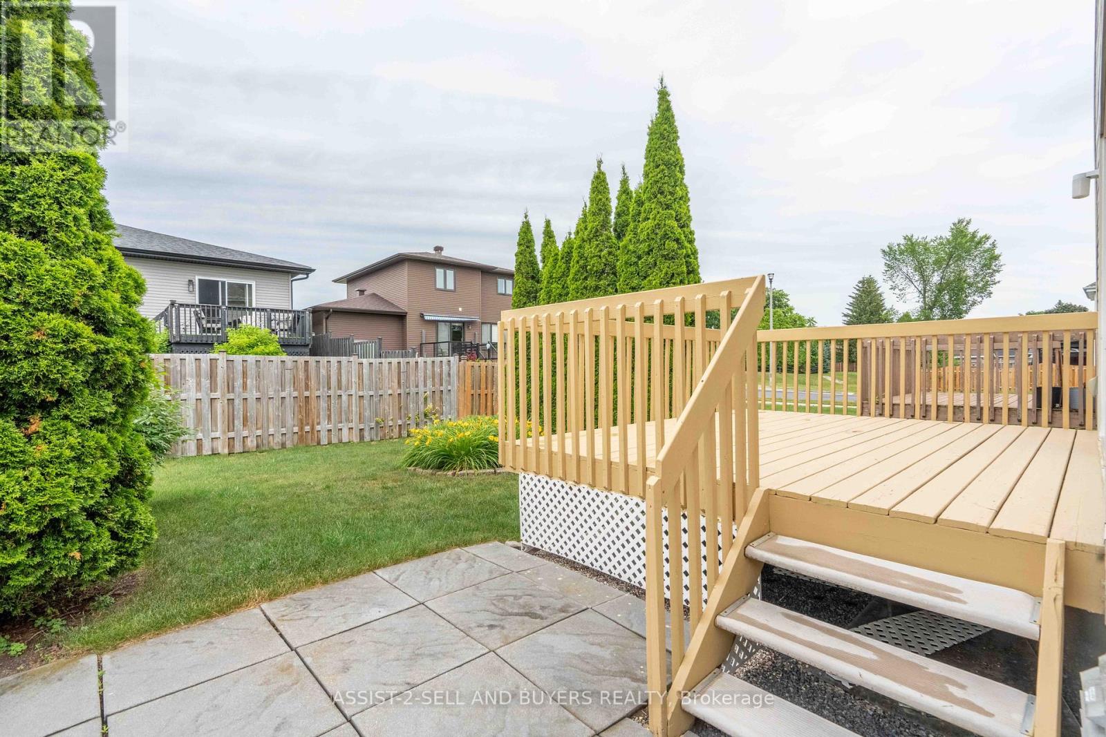 Photo 46 of 95 Mckenzie Street W, Cornwall ON