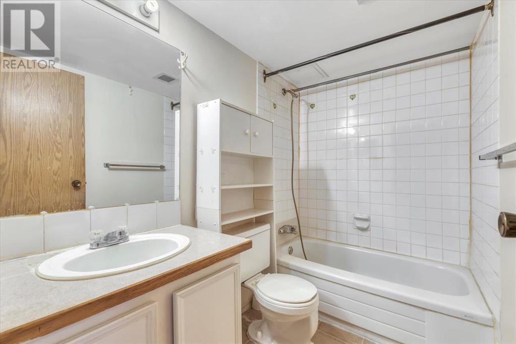 Single Family House for Sale in    Avenue SE Chinatown Calgary 