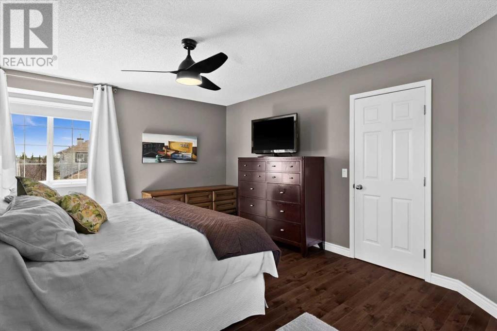 Single Family House for Sale in  Rocky Ridge Green NW Rocky Ridge Calgary 
