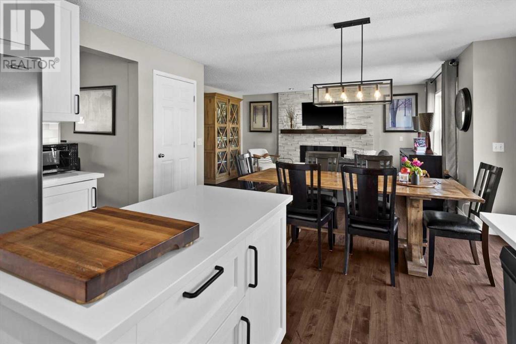 Single Family House for Sale in  Rocky Ridge Green NW Rocky Ridge Calgary 