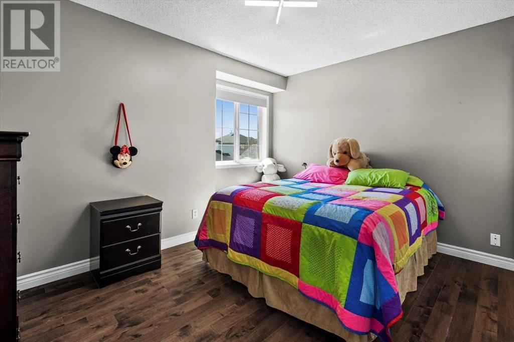 Single Family House for Sale in  Rocky Ridge Green NW Rocky Ridge Calgary 