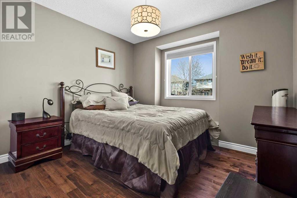 Single Family House for Sale in  Rocky Ridge Green NW Rocky Ridge Calgary 