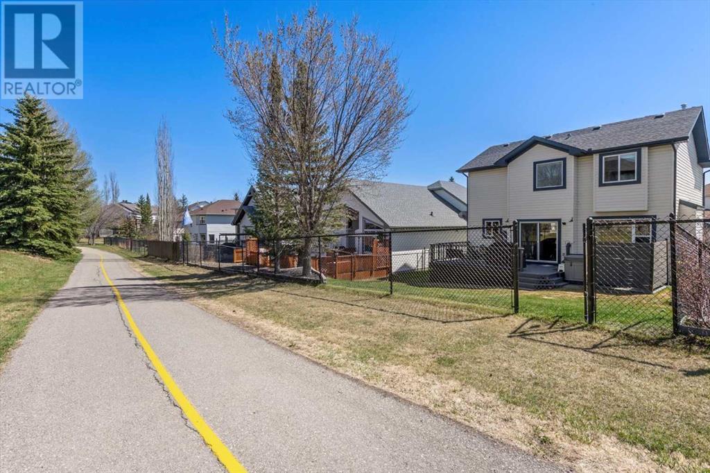 Single Family House for Sale in  Rocky Ridge Green NW Rocky Ridge Calgary 
