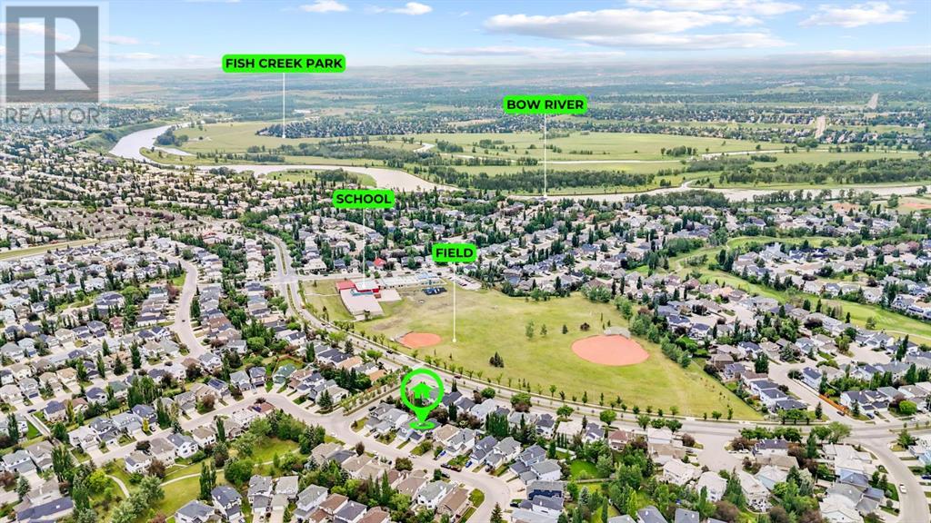 Single Family House for Sale in  Douglas Ridge Green SE Douglasdale/Glen Calgary 