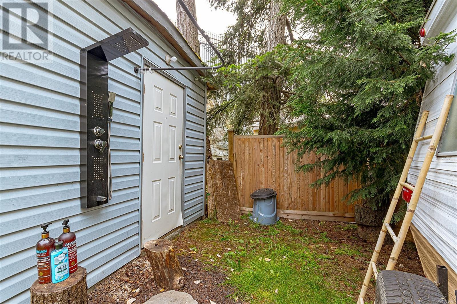 Photo 33 of 2479 Skedans Rd, Langford BC