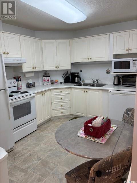 Single Family House Low rise for Sale in   McKercher DRIVE W Saskatoon 