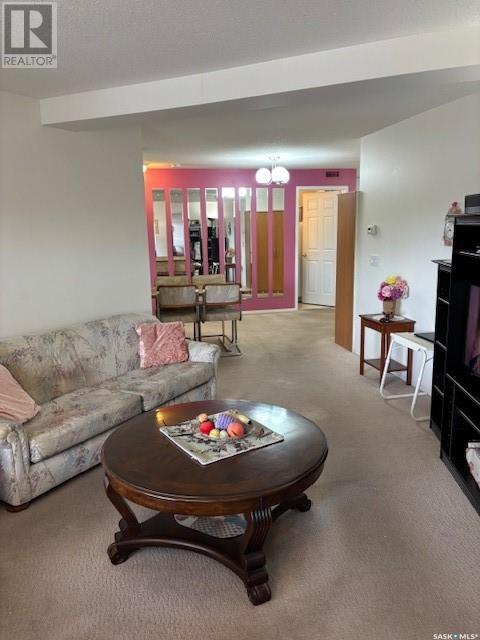 Single Family House Low rise for Sale in   McKercher DRIVE W Saskatoon 