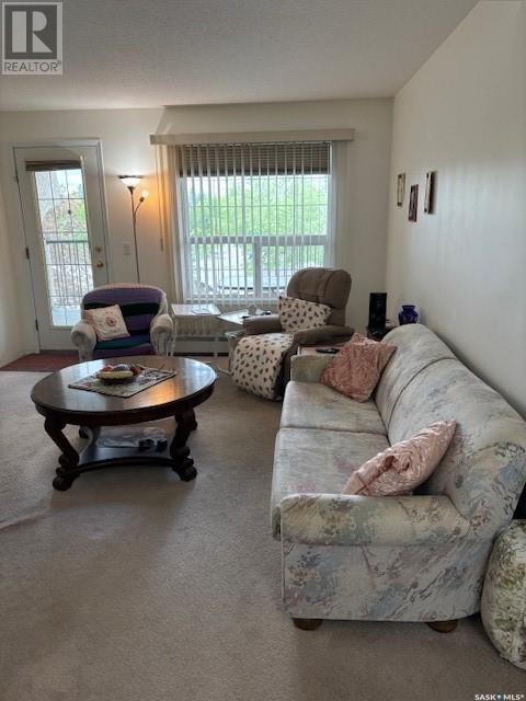 Single Family House Low rise for Sale in   McKercher DRIVE W Saskatoon 