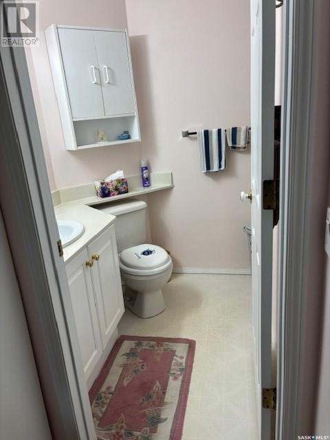 Single Family House Low rise for Sale in   McKercher DRIVE W Saskatoon 