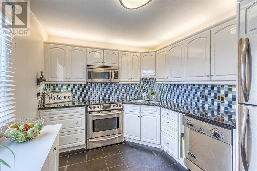 Single Family House Bungalow for Sale in  Grove Hill Road SW Glendale Calgary 