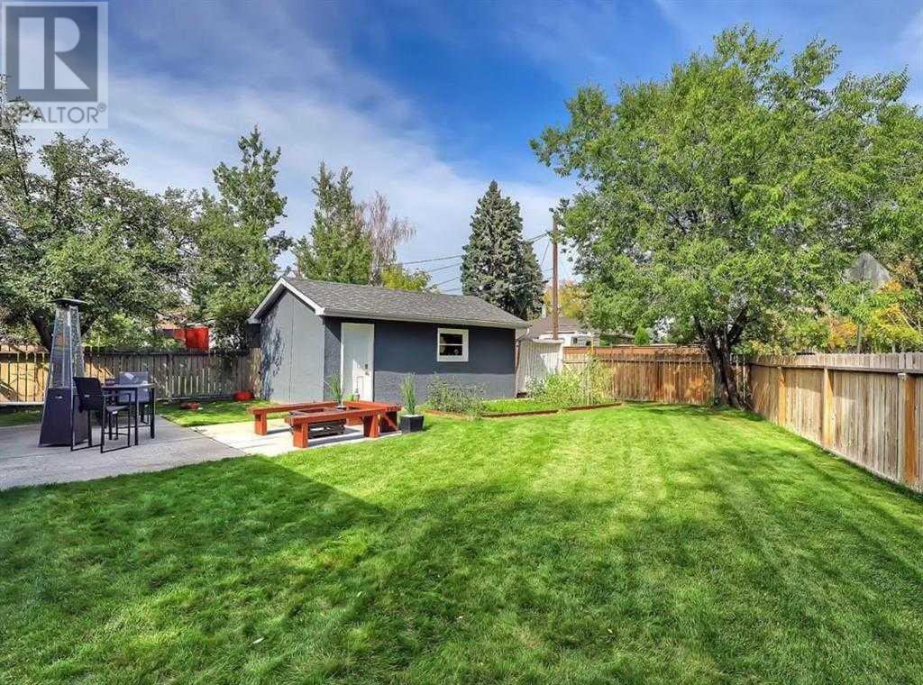 Single Family House Bungalow for Sale in  Grove Hill Road SW Glendale Calgary 