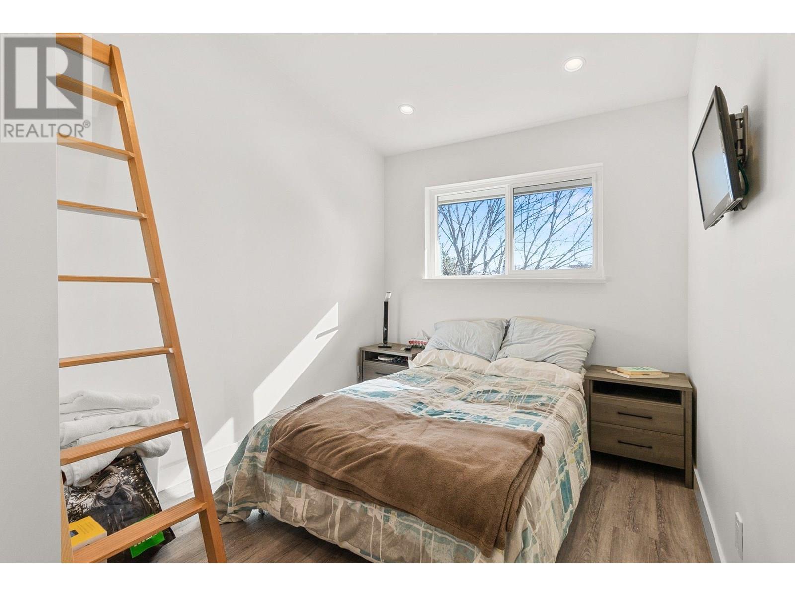 312 2900 Abbott Street, Kelowna