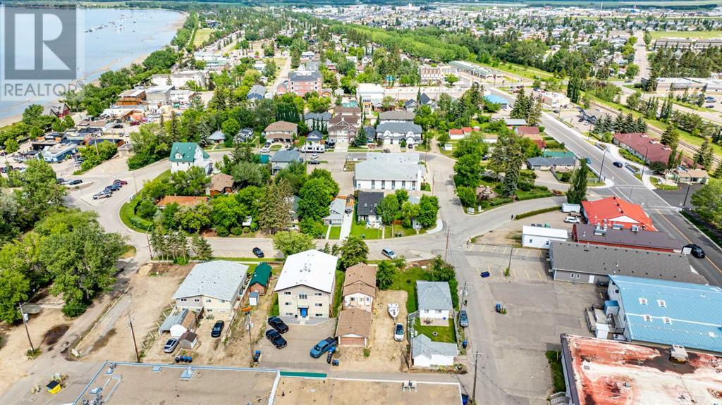 Photo 4 of 5018 49 Street, Sylvan Lake AB
