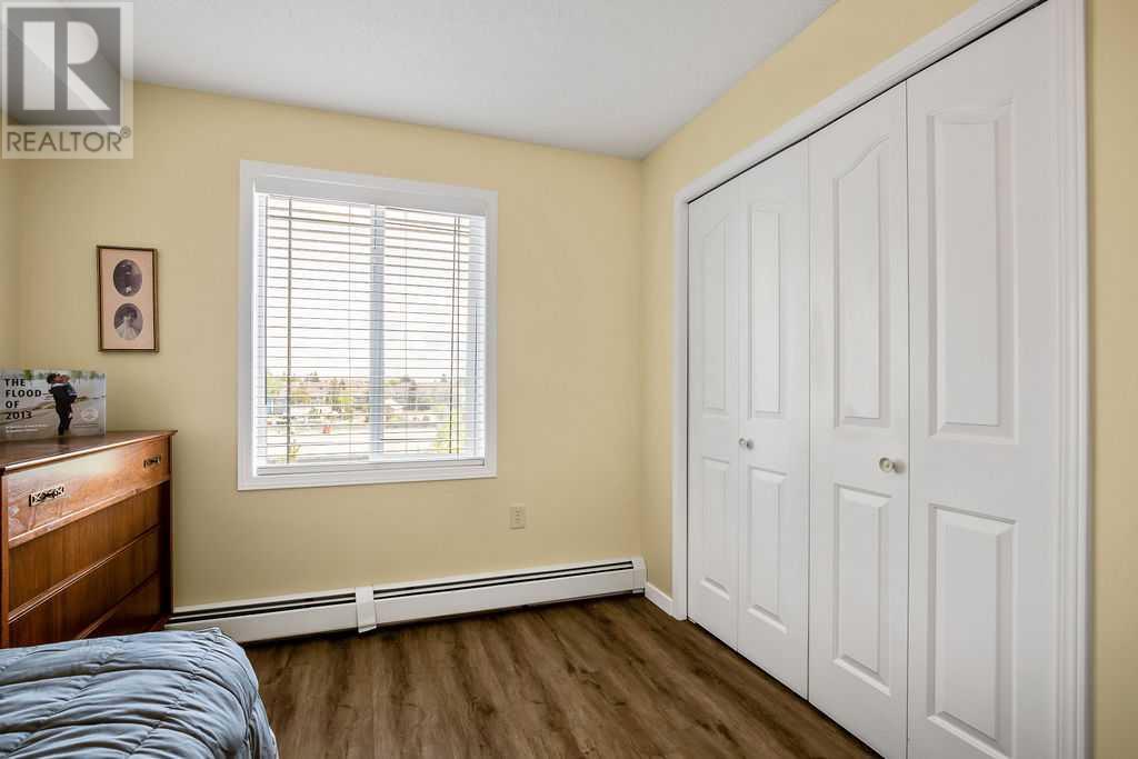 Single Family House for Sale in  Millrise Point SW Millrise Calgary 