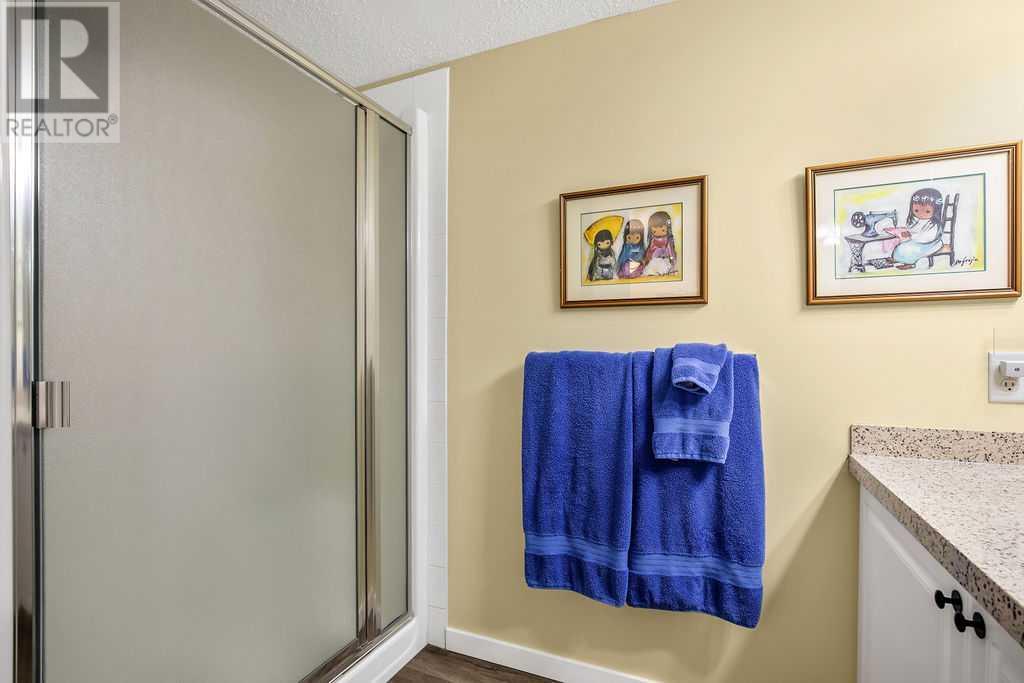 Single Family House for Sale in  Millrise Point SW Millrise Calgary 