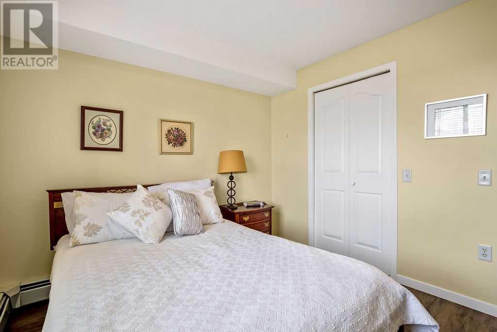 Single Family House for Sale in  Millrise Point SW Millrise Calgary 