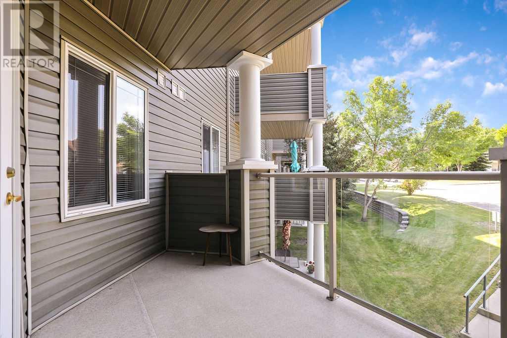 Single Family House for Sale in  Millrise Point SW Millrise Calgary 