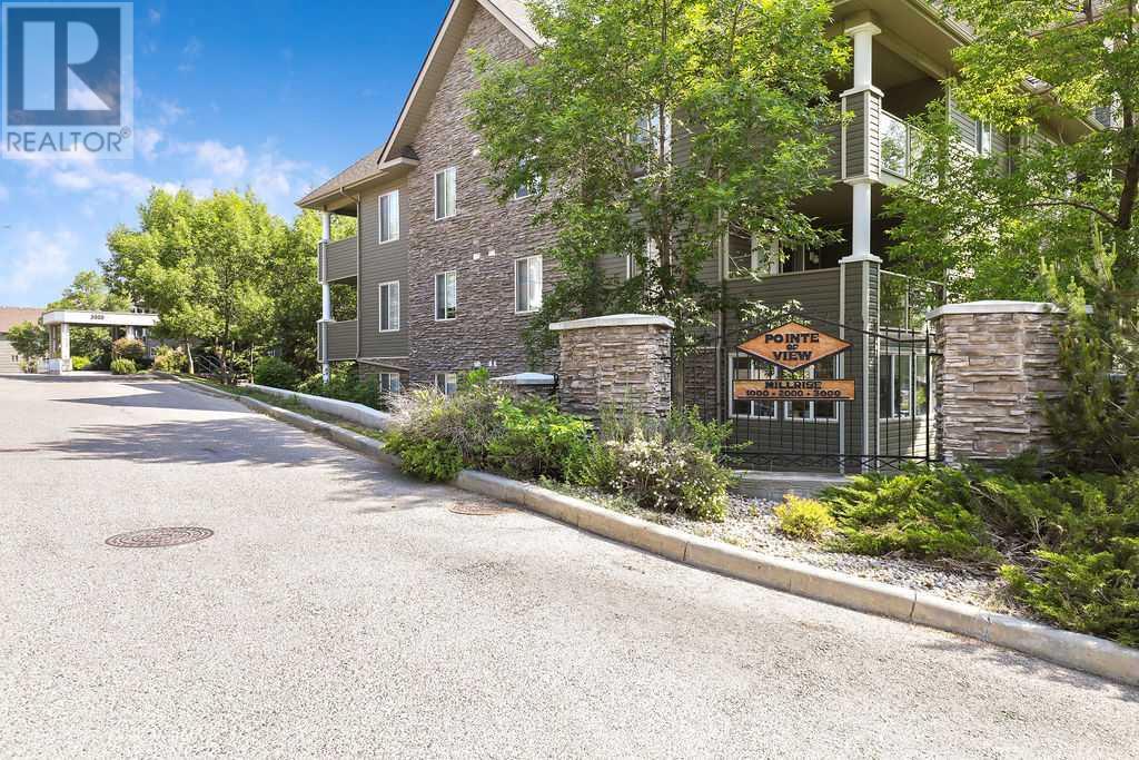 Single Family House for Sale in  Millrise Point SW Millrise Calgary 