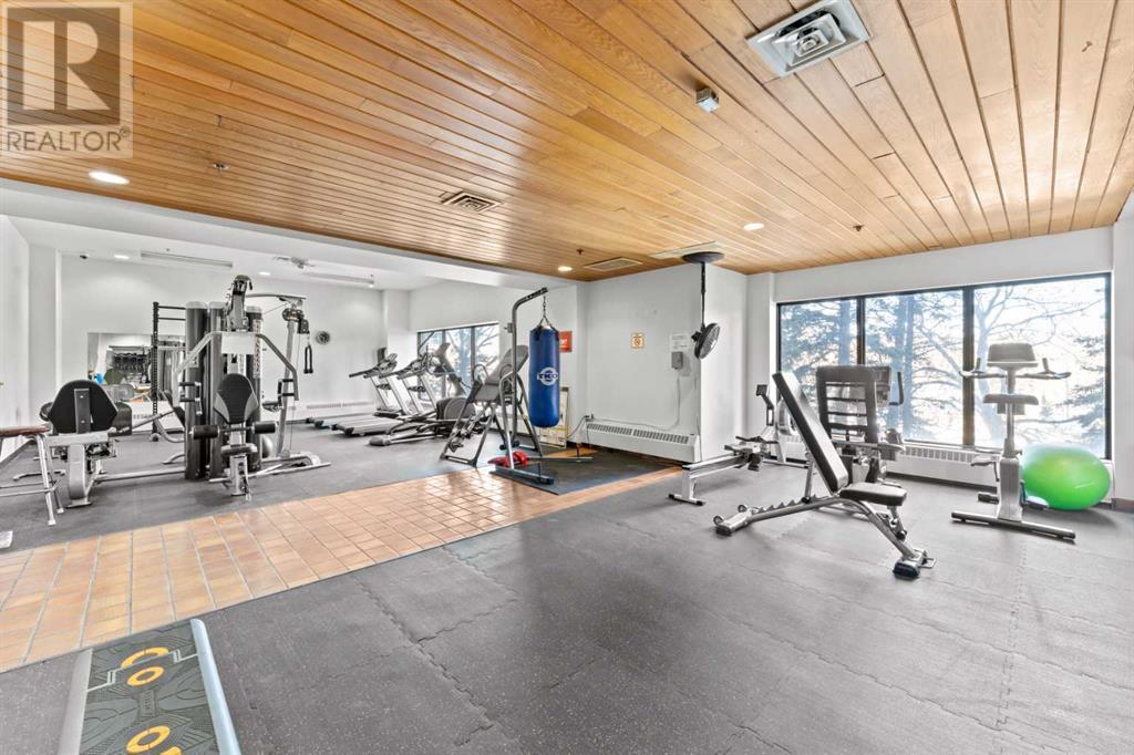 Single Family House High rise for Sale in    Avenue NW Bowness Calgary 
