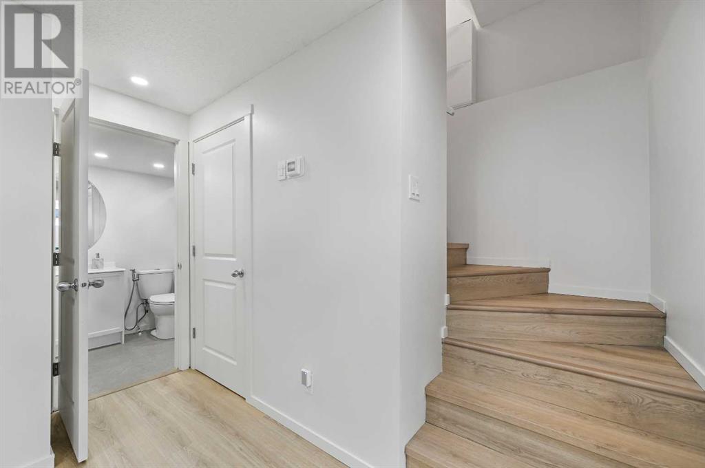 Single Family House for Sale in  Sage Valley Drive NW Sage Hill Calgary 