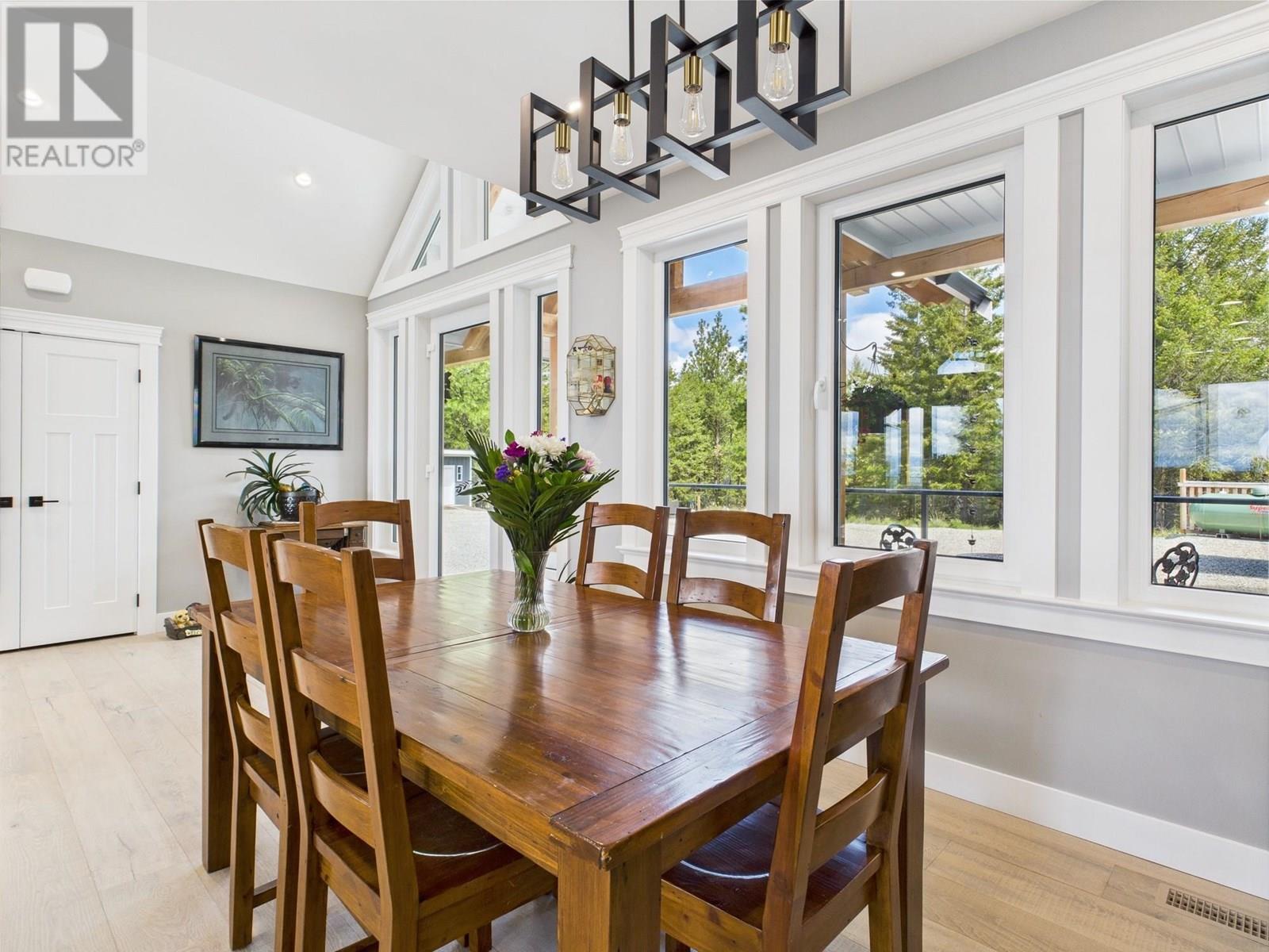 125 FALCON Place, Osoyoos