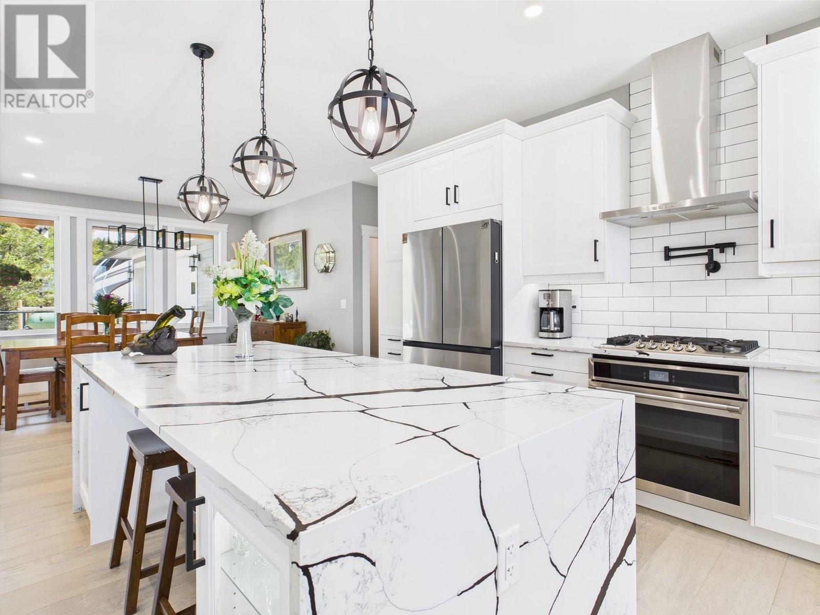 125 FALCON Place, Osoyoos
