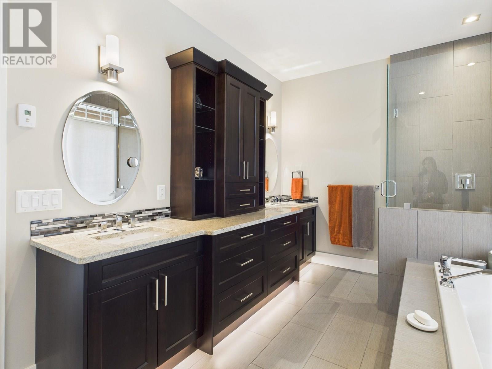  560 SASQUATCH Trail, Osoyoos