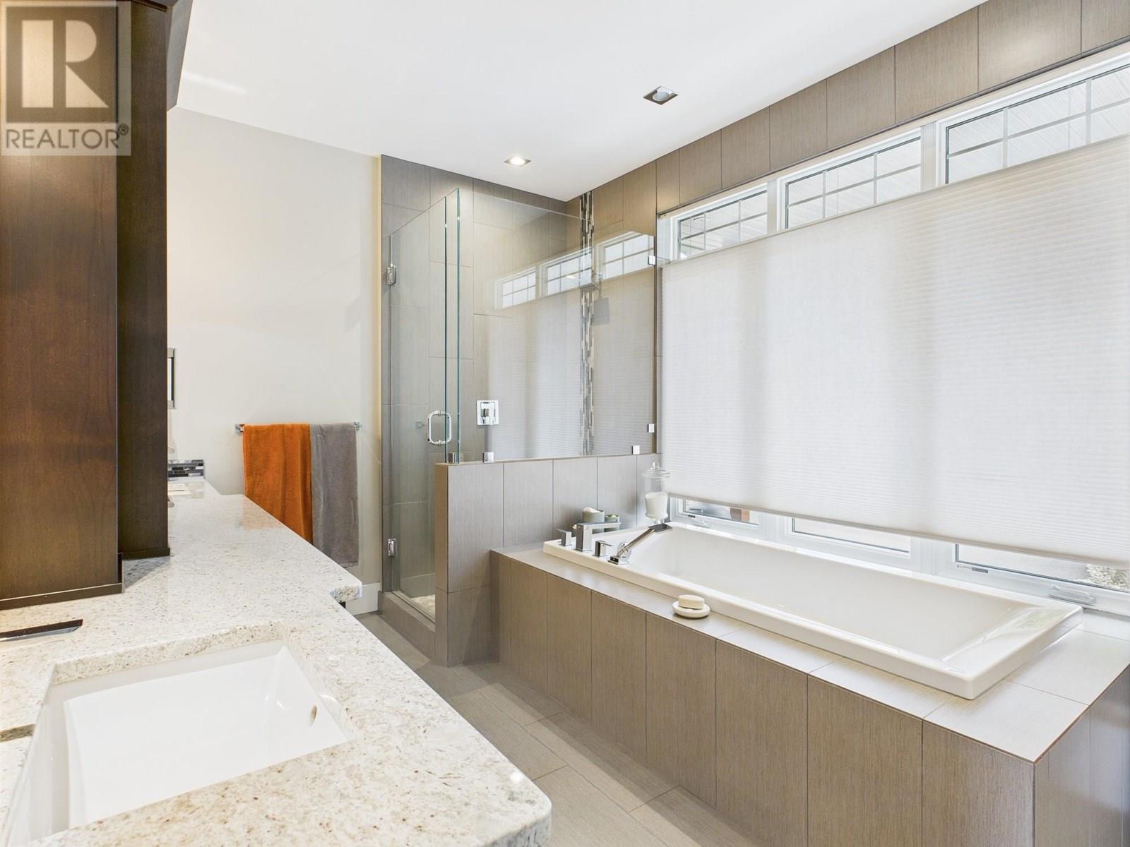  560 SASQUATCH Trail, Osoyoos