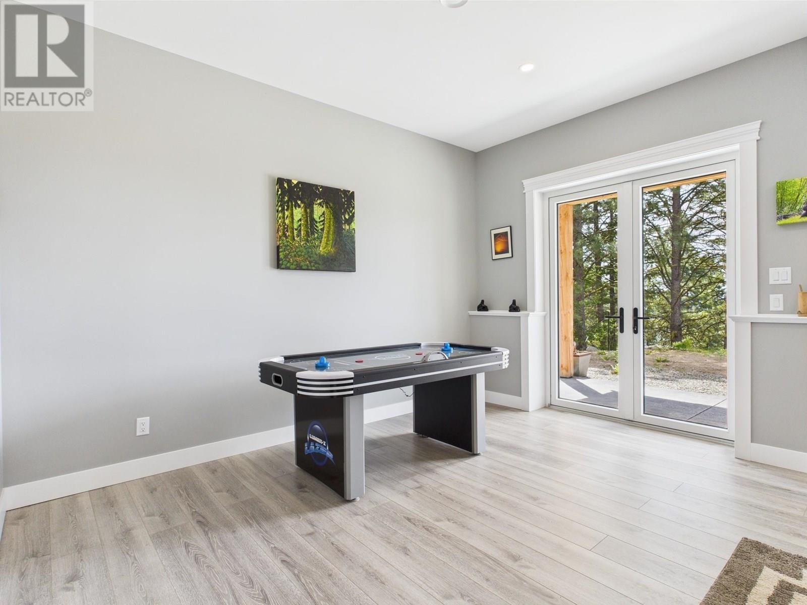 125 FALCON Place, Osoyoos