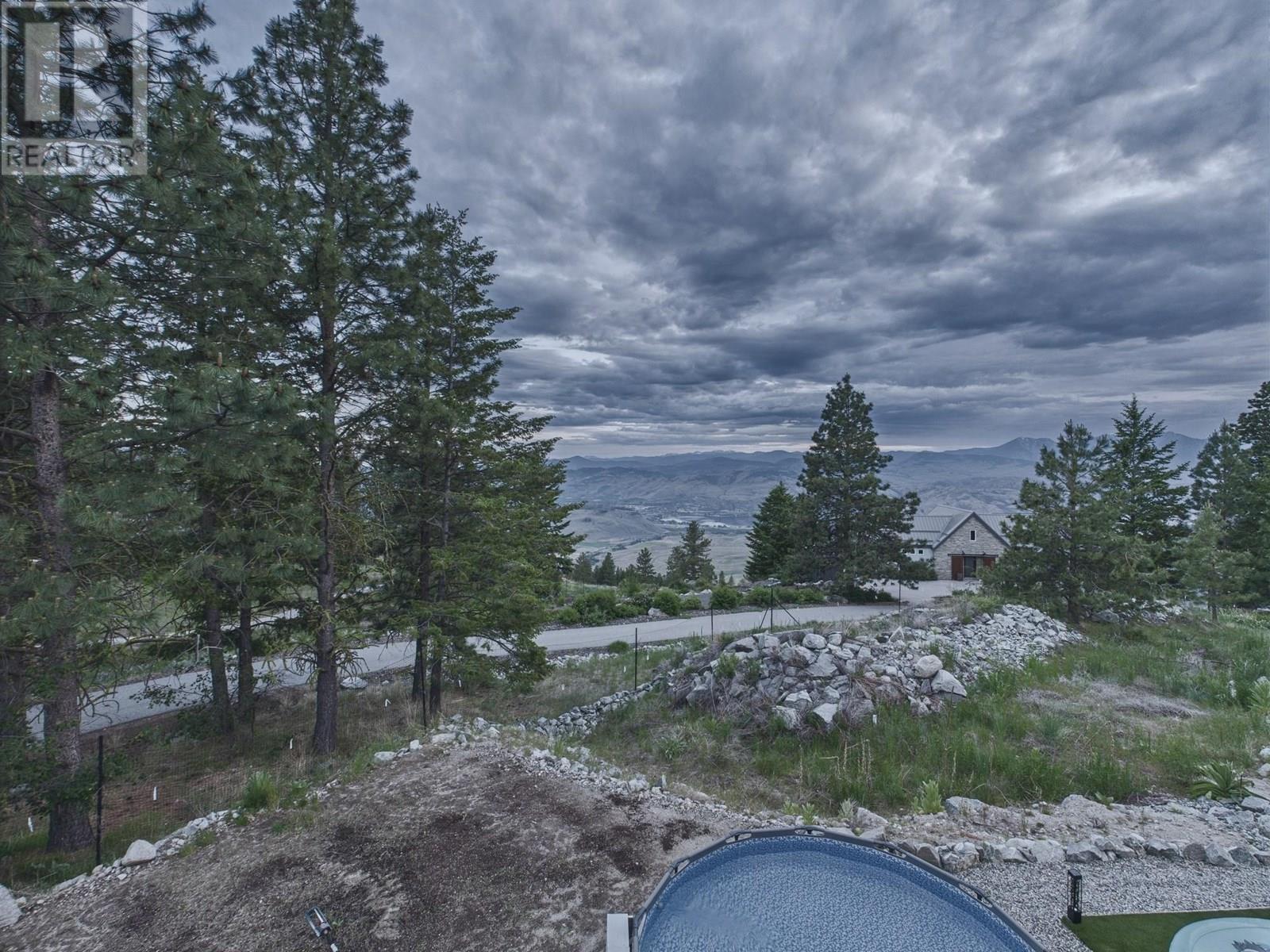 125 FALCON Place, Osoyoos