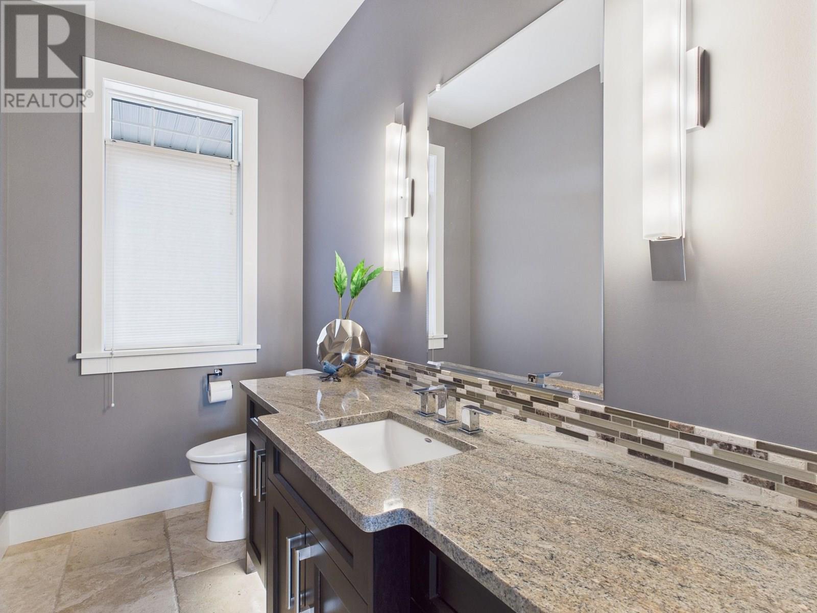  560 SASQUATCH Trail, Osoyoos