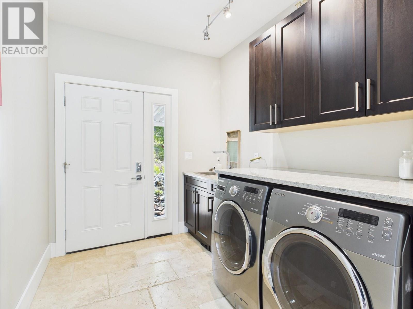  560 SASQUATCH Trail, Osoyoos