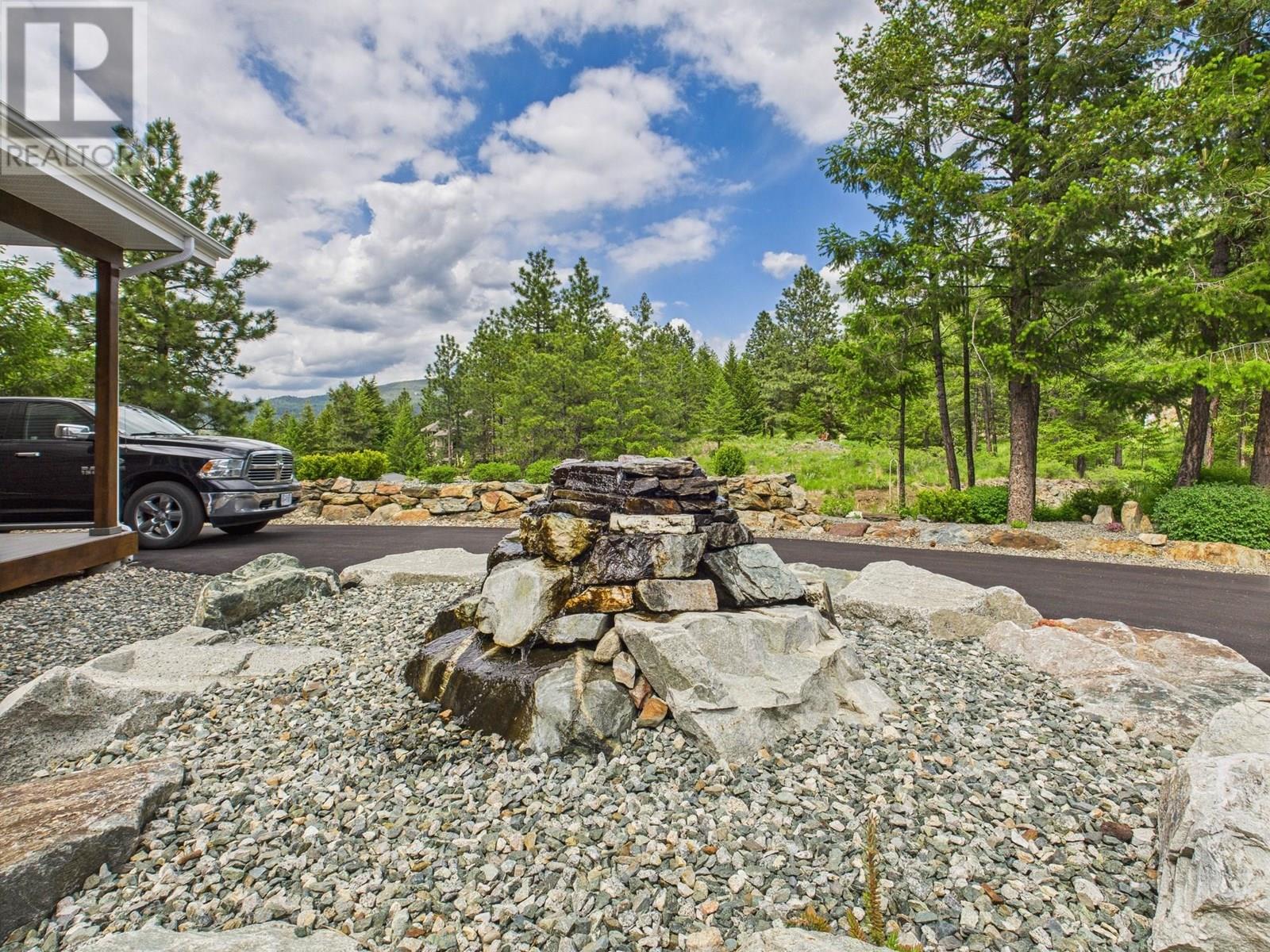  560 SASQUATCH Trail, Osoyoos