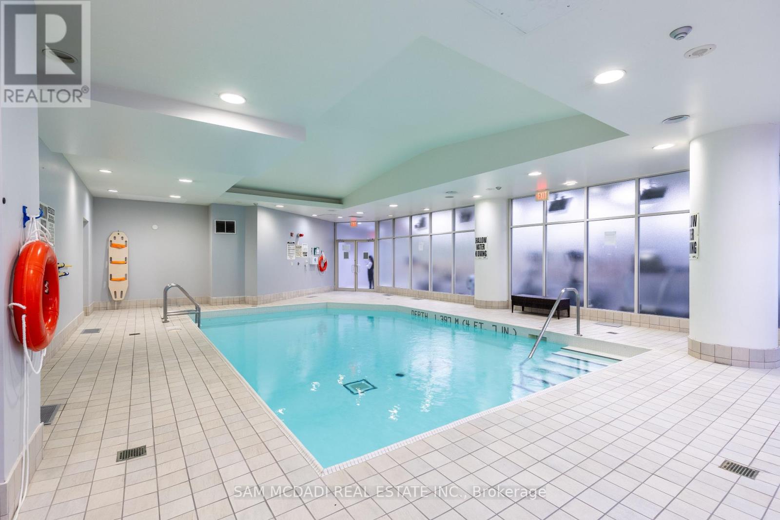 Photo 12 of 85 9 Windermere Avenue, Toronto ON