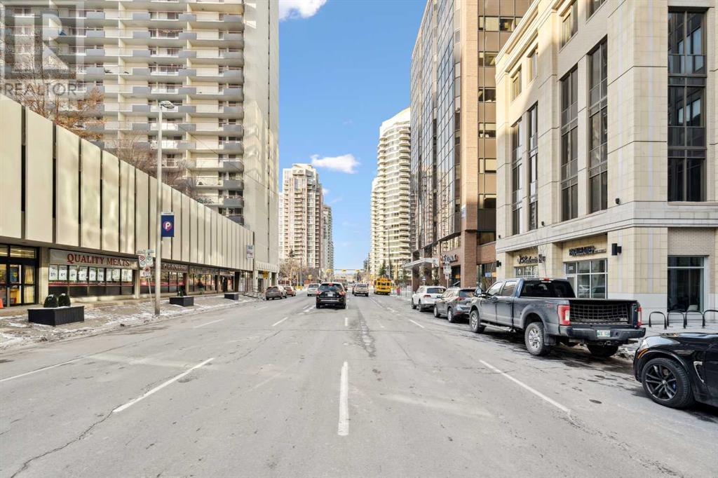 Retail for Sale in   Avenue SW Downtown Commercial Core Calgary 