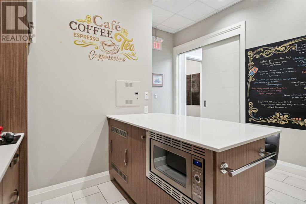 Retail for Sale in   Avenue SW Downtown Commercial Core Calgary 