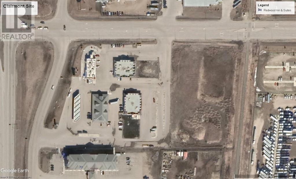 Photo 5 of 102 8301 99 Street, Clairmont AB