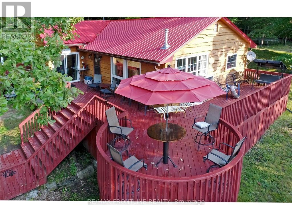 Photo 10 of 41 Sand Birch Island, Rideau Lakes ON