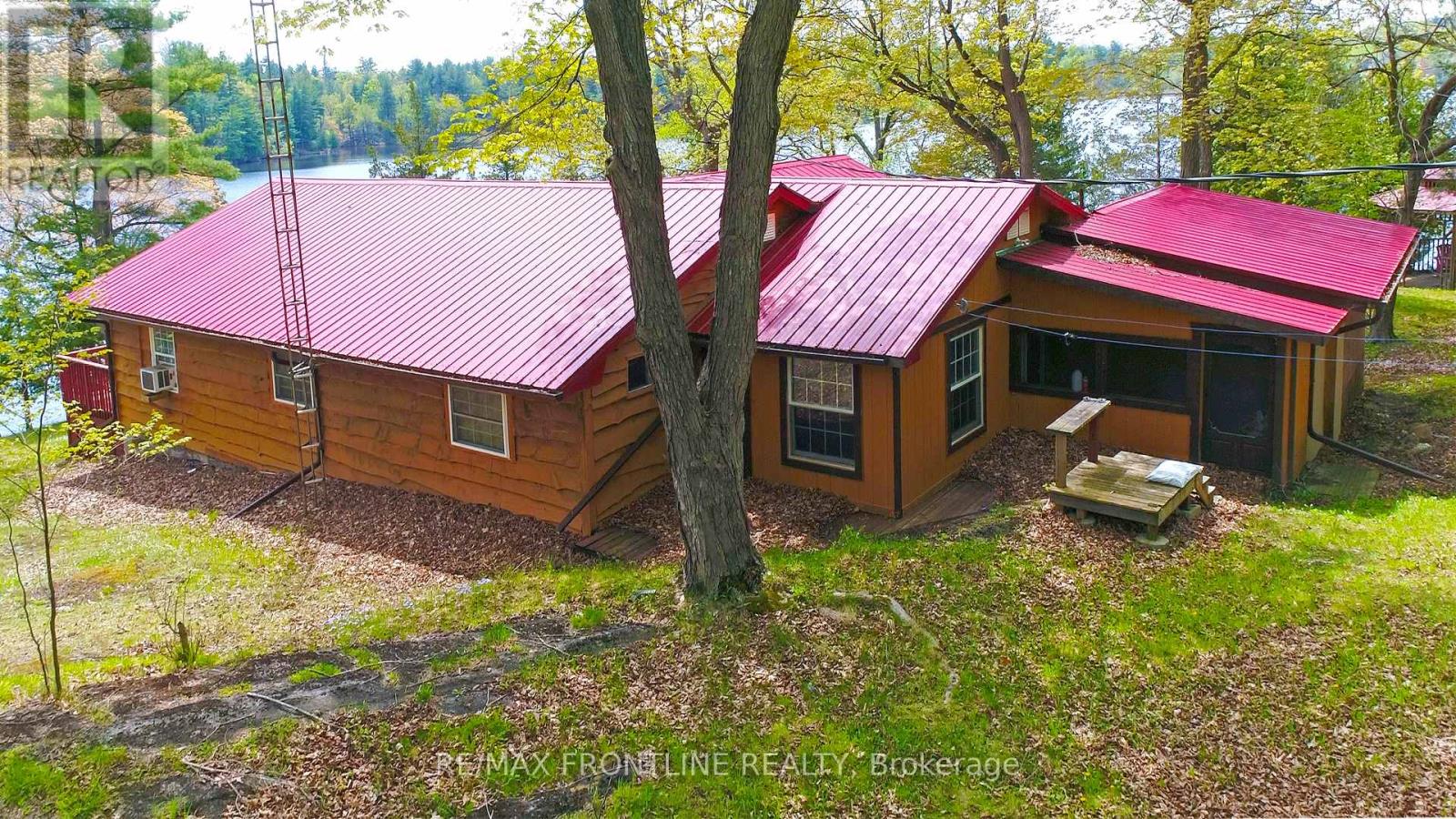 Photo 11 of 41 Sand Birch Island, Rideau Lakes ON