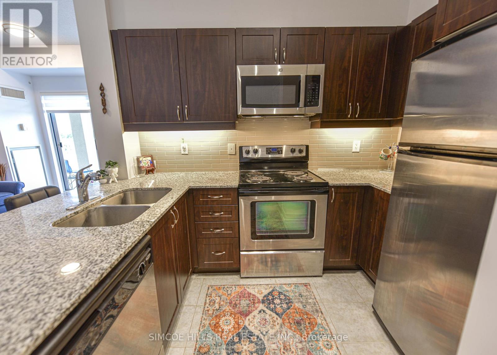 Photo 14 of 402 354 Atherley Road, Orillia ON